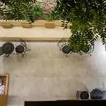 Industrial Loft - Le Petit Bati Волос
