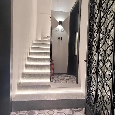 Industrial Loft - Le Petit Bati